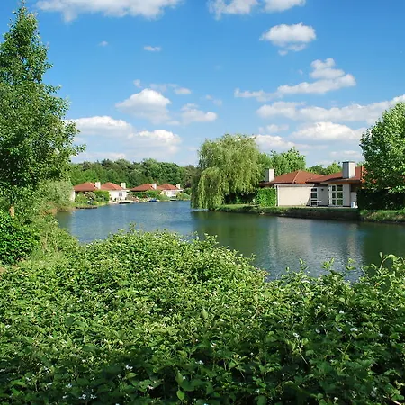 פארק נופש Parc De Witte Vennen *