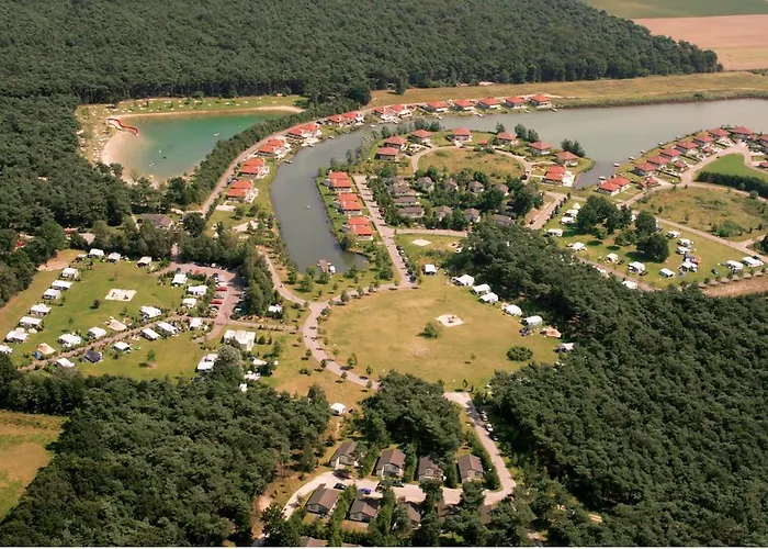 منتزه العطل Parc De Witte Vennen