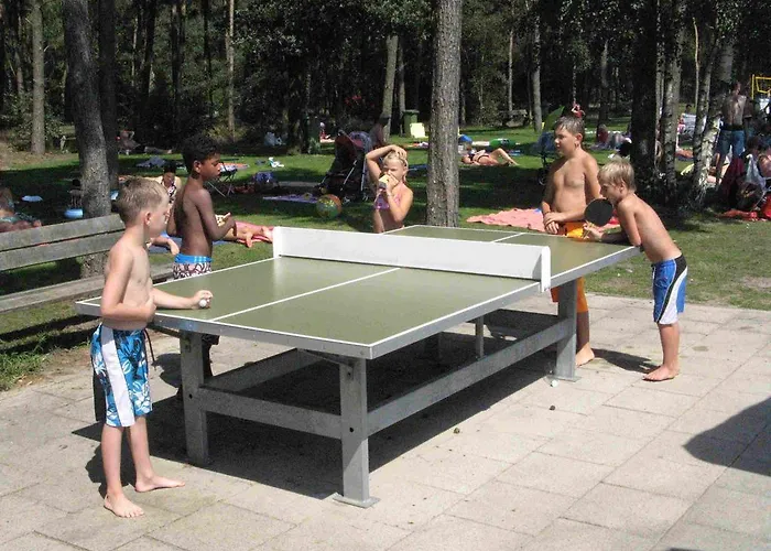 منتزه العطل Parc De Witte Vennen Oostrum (Limburg)